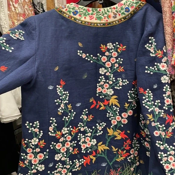 Alice + Olivia linen embroidered blazer size 4 - Picture 3 of 12